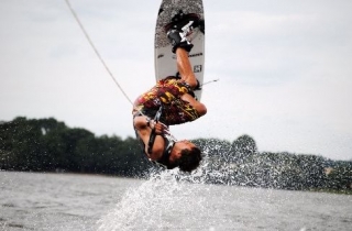  Professional wakeboard 